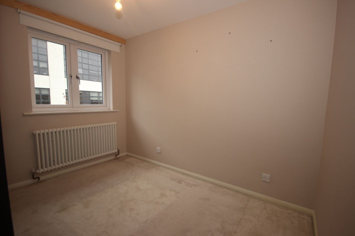 73 Trundleys Road, Deptford, London, SE8 5BD