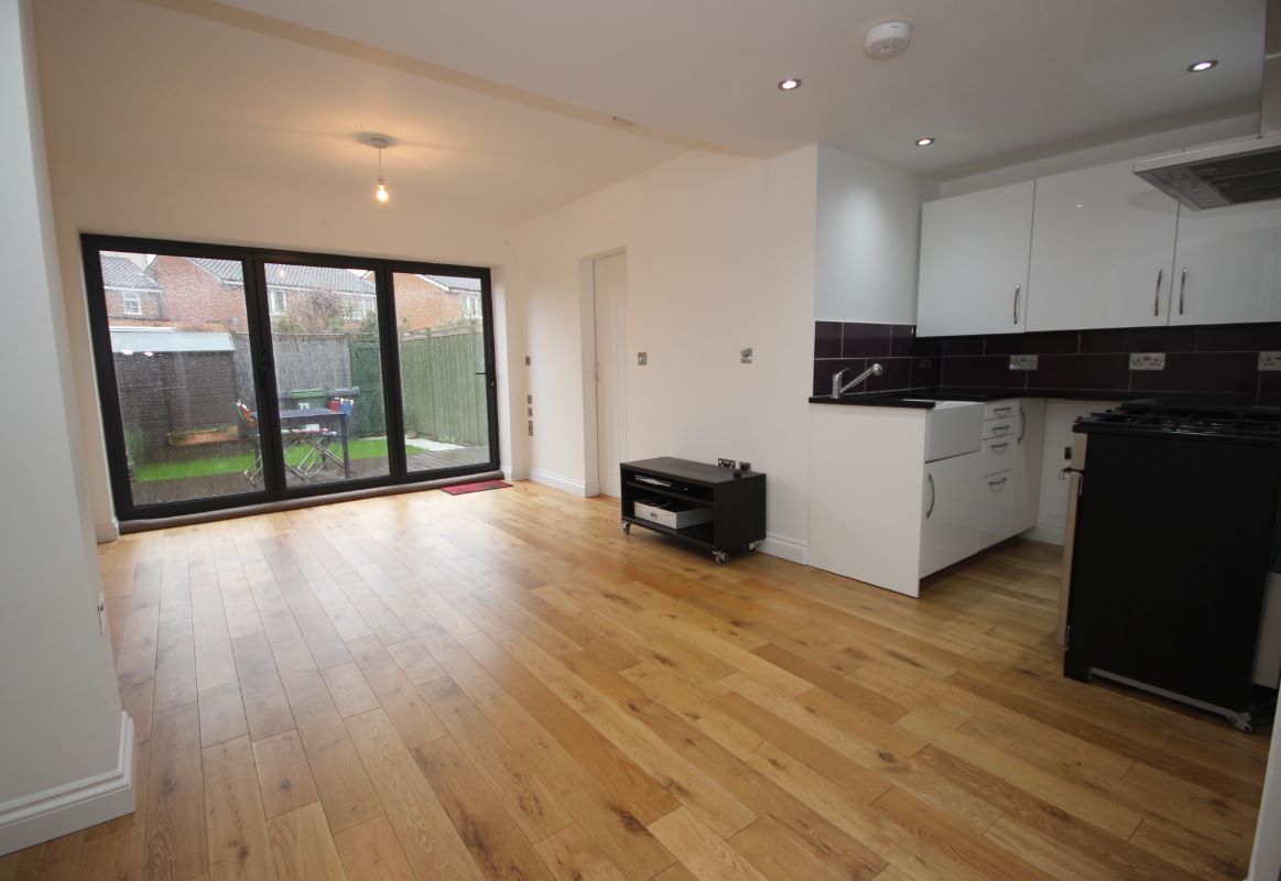 73 Trundleys Road, Deptford, London, SE8 5BD