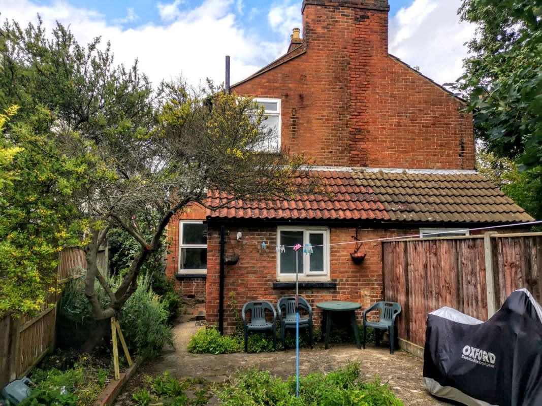 3 Stoke Road, Aylesbury, Buckinghamshire, HP21 7TE