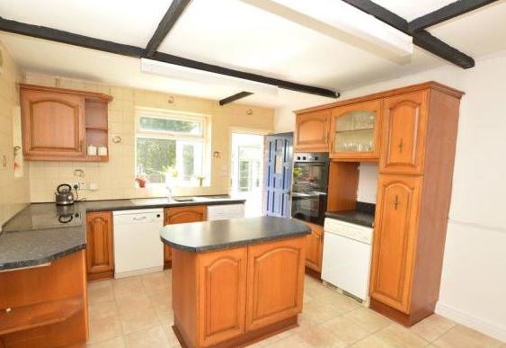 4 Selby Road, Garforth, Leeds, West Yorkshire, LS25 1LS