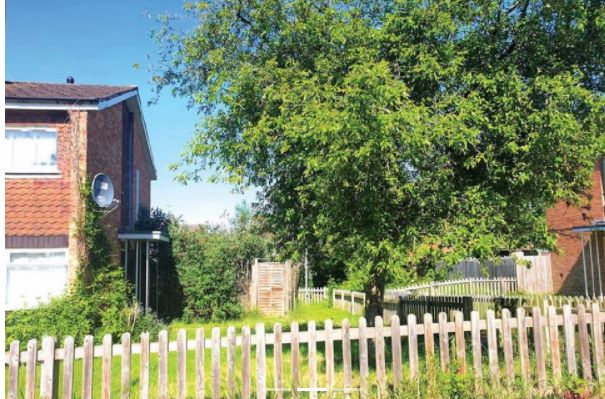 Building Plot Adjacent to 28 Eskin Close, Tilehurst, Reading, Berkshire, RG30 4DU