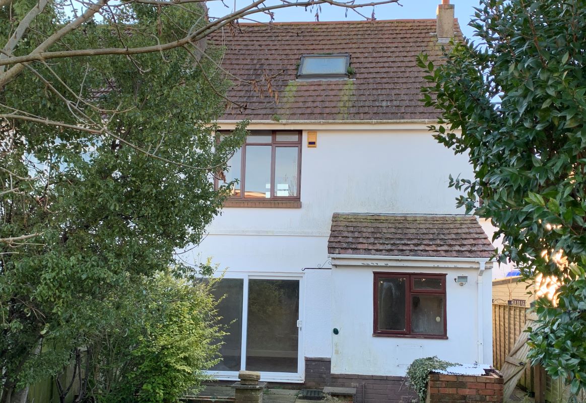 8 Colin Road, Paignton, Devon, TQ3 2NR