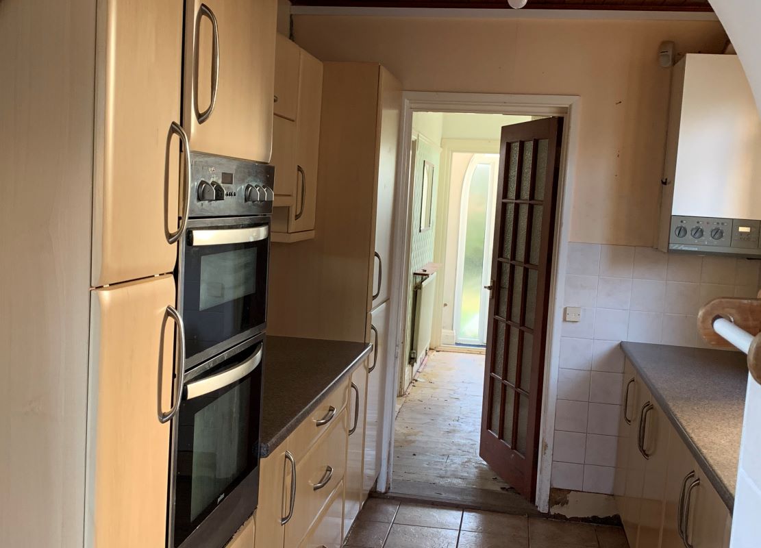 8 Colin Road, Paignton, Devon, TQ3 2NR