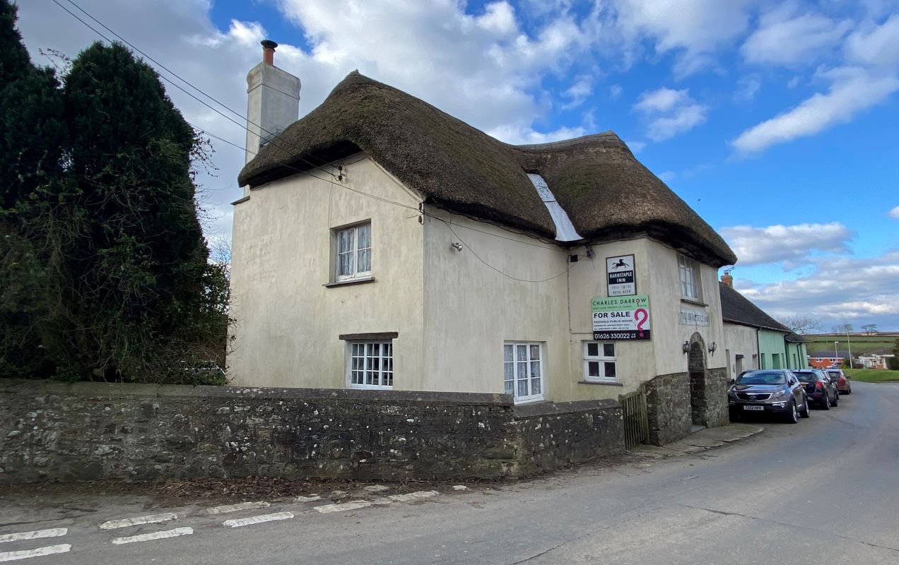 The Barnstaple Inn, Road from Red Post Cross to Balls Corner, Burrington, Umberleigh, Devon, EX37 9JG