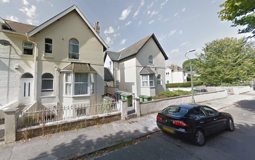 Flat 3 Longpark Lodge, 66 Thurlow Road, Torquay, Devon, TQ1 3EG