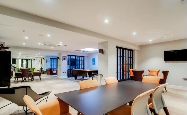 Flat 38 Green Dragon House, 64-70 High Street, Croydon, Surrey, CR0 1FS