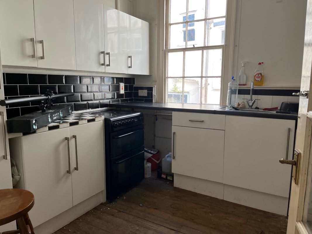 The Kings Arms, 4 King Street, South Molton, Devon, EX36 3BL