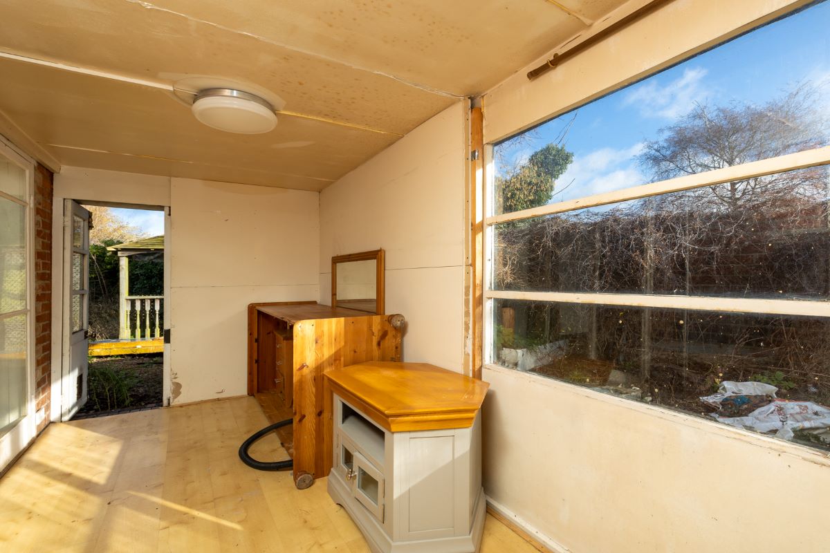 43 Palmerstone Road, Earley, Reading, Berkshire, RG6 1HL