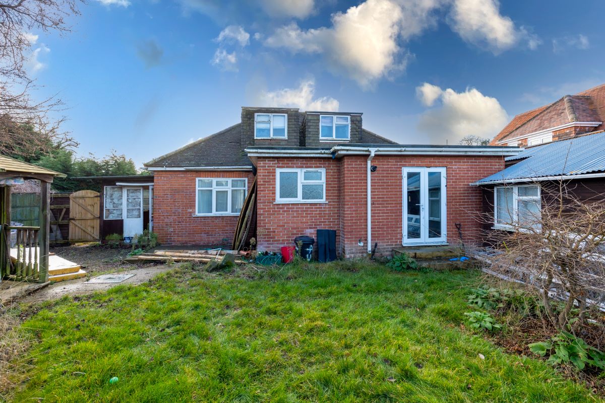 43 Palmerstone Road, Earley, Reading, Berkshire, RG6 1HL