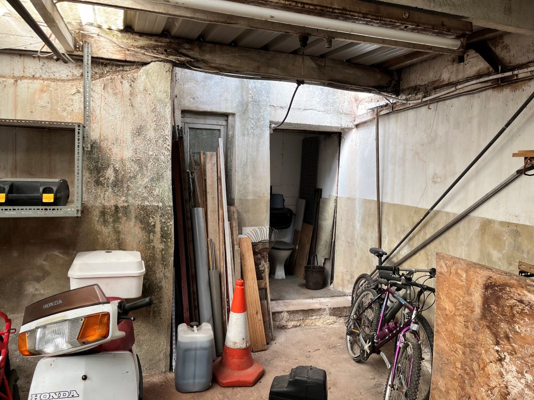 28-30 Well Street, Paignton, Devon, TQ3 3AW