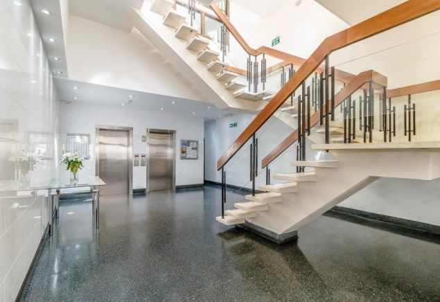 Flat 10 Isobel House, Staines Road West, Sunbury-on-Thames, Middlesex, TW16 7BD