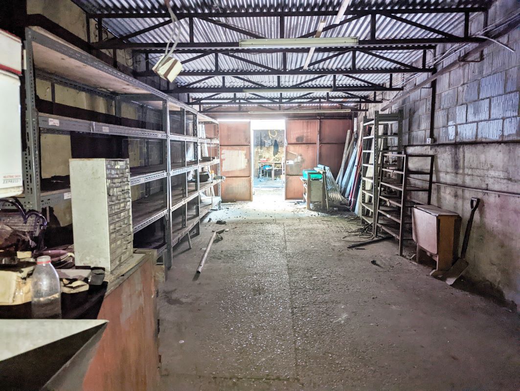 128A Southbridge Road & 21 Dering Road, Croydon, Surrey, CR0 1AF