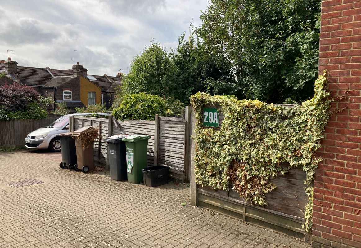 29A & 29B Wensleydale, Luton, LU2 7PN