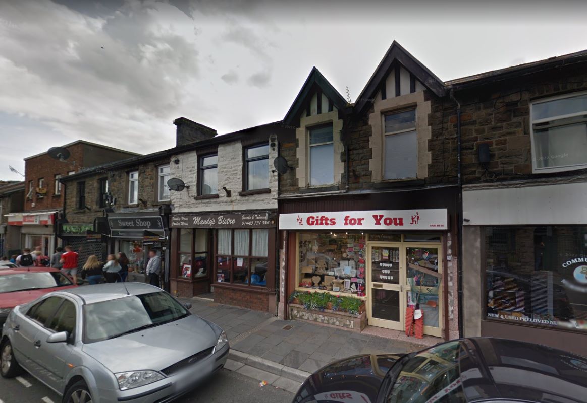 36 High Street, Ferndale, Mid Glamorgan, CF43 4RH