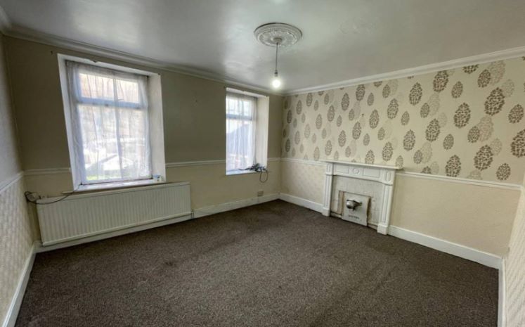 36 High Street, Ferndale, Mid Glamorgan, CF43 4RH