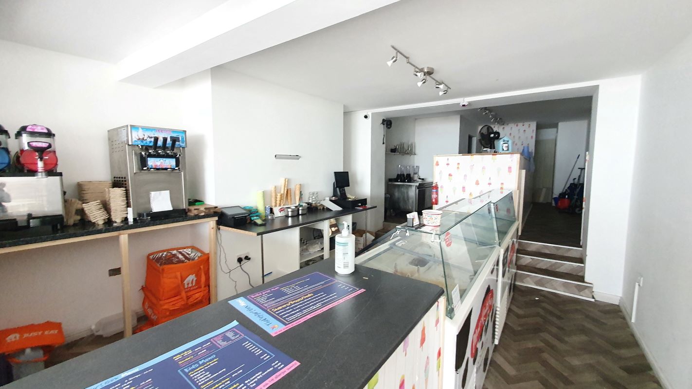 165-167 Queen Street, Newton Abbot, Devon, TQ12 2BS