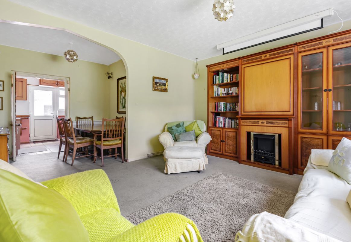 4 Radnor Court, Longcot, Faringdon, Oxfordshire, SN7 7TB