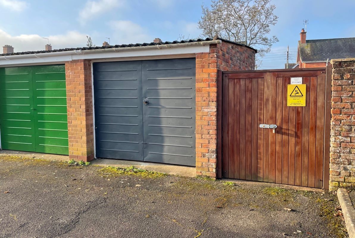 Garage, Drakes Park, Wellington, Somerset, TA21 8TB