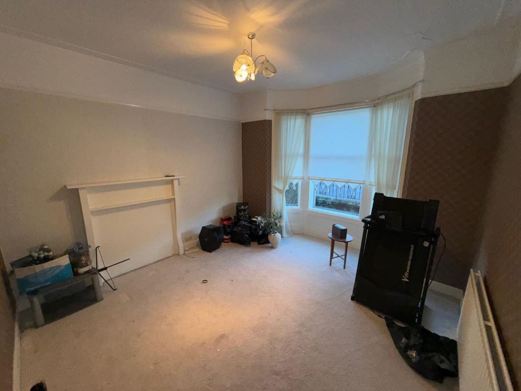 49 Cairnhill Road, Airdrie, Lanarkshire, ML6 9HA