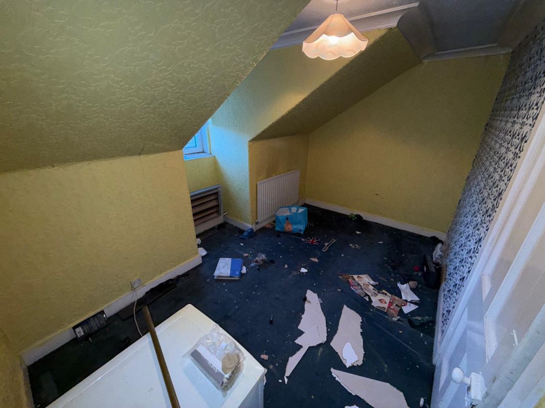 49 Cairnhill Road, Airdrie, Lanarkshire, ML6 9HA