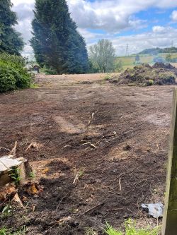 Kingshill Cottage, 1 Coatbridge Road, Gartcosh, Glasgow, Lanarkshire, G69 8DS