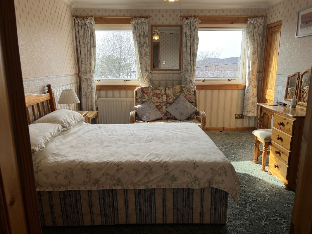 Polcraig Guest House Cruamer, Cruamer Car Park Access, Lochinver, Highland, IV27 4LD