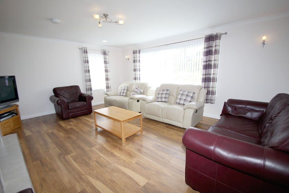 Willowbank Londubh, 3, Poolewe, Achnasheen, Ross-Shire, IV22 2LD