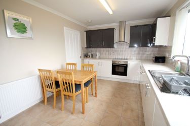 Willowbank Londubh, 3, Poolewe, Achnasheen, Ross-Shire, IV22 2LD