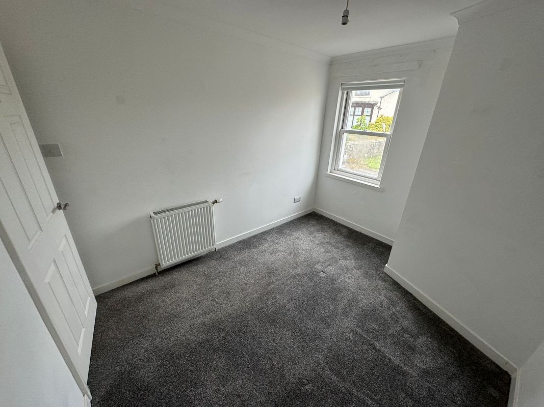 8 Pathhead, Douglas, Lanark, Lanarkshire, ML11 0QJ