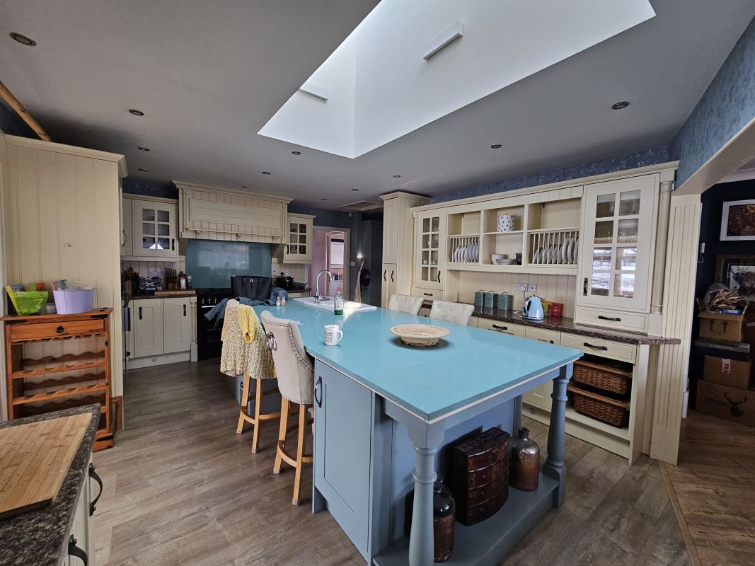 Cruachan Whiteford, Pitcaple, Inverurie, Aberdeenshire, AB51 5EB