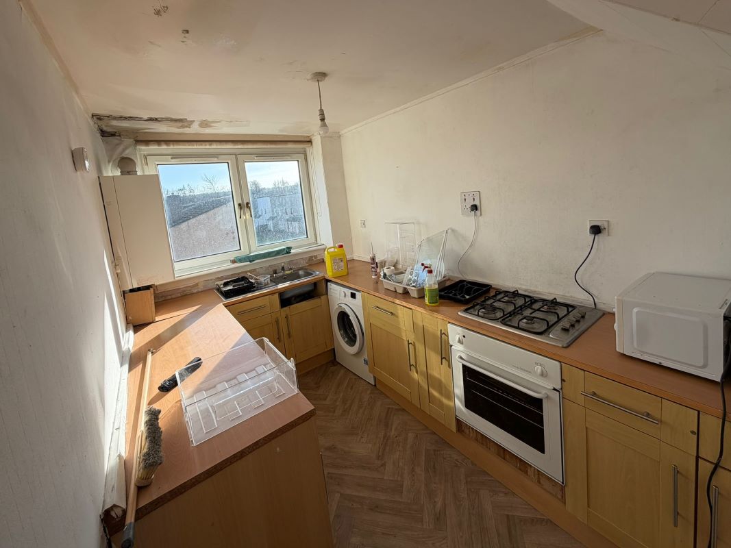 87 Spruce Road, Cumbernauld, Glasgow, Lanarkshire, G67 3DX