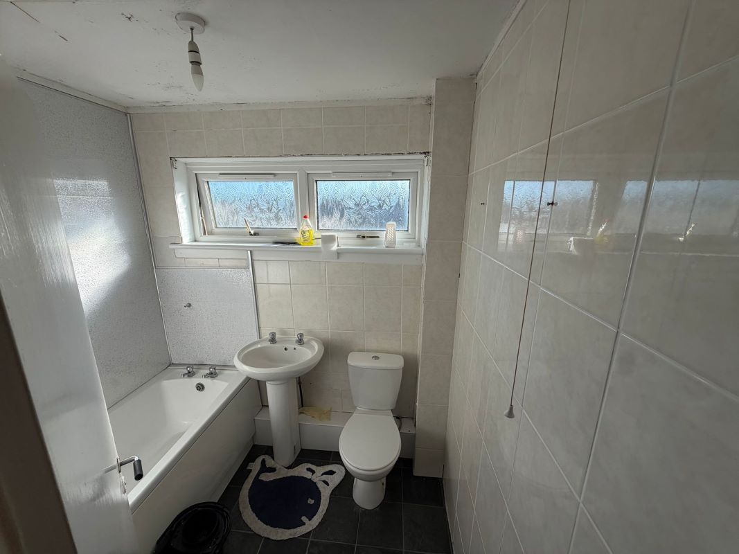 87 Spruce Road, Cumbernauld, Glasgow, Lanarkshire, G67 3DX