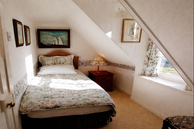 9 Harbour Street, Plockton, Ross-Shire, IV52 8TG