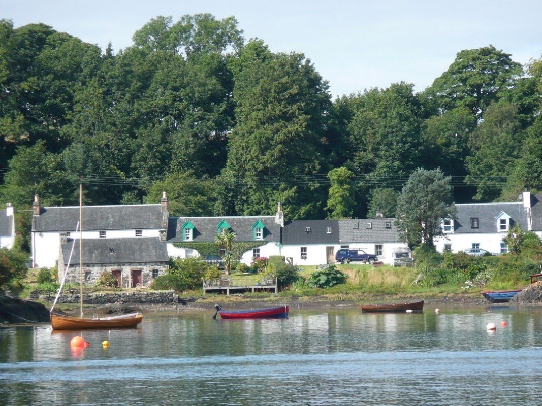 9 Harbour Street, Plockton, Ross-Shire, IV52 8TG