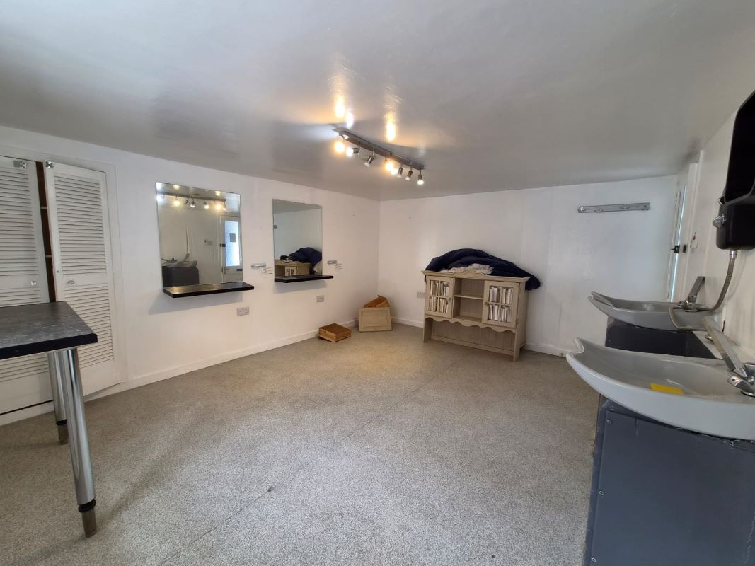 Lot Image