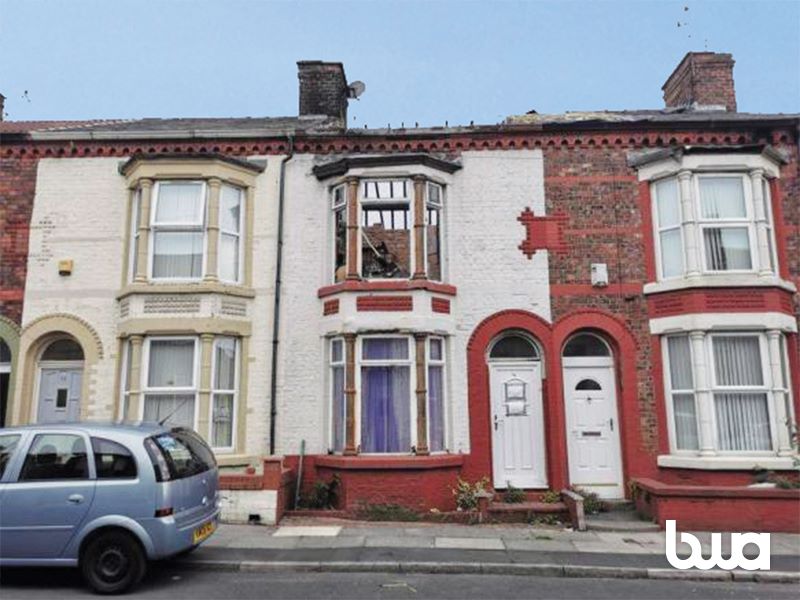 3 bedroom mid terraced house in Bootle, Merseyside Property auctions