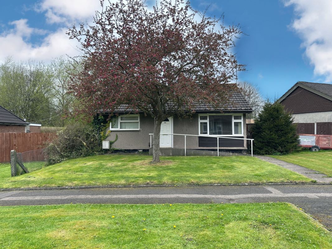 2 bedroom detached bungalow in Newcastle under Lyme Property auctions