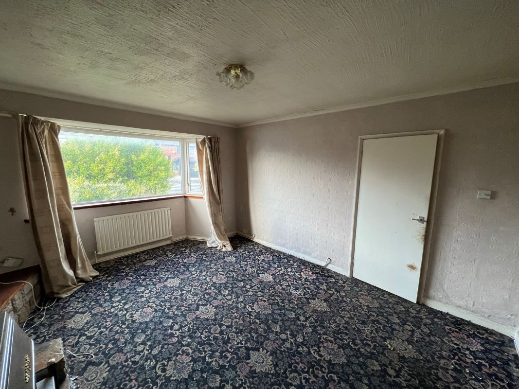 3 bedroom semi detached house in Walsall Property auctions Bond Wolfe