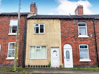 3 bedroom mid terraced house in Newcastle