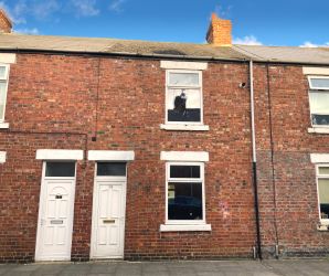 2 bedroom mid terraced house in County Durham