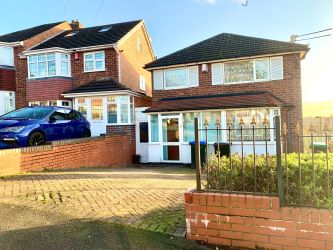 3 bedroom detached house in Great Barr
