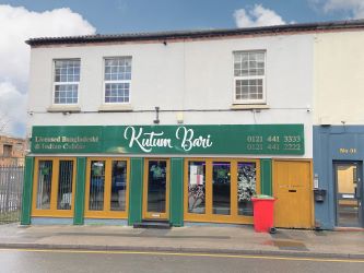 Freehold restaurant investment with two flats in Kings Heath