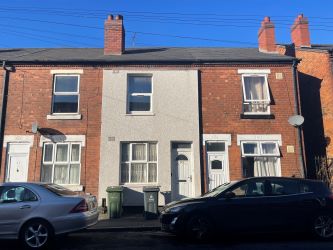 2 bedroom mid terraced house in Walsall