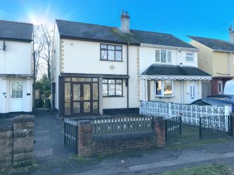 2 bedroom semi detached house in Willenhall