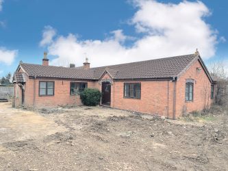 3 bedroom detached bungalow in Asfordby, Melton Mowbray