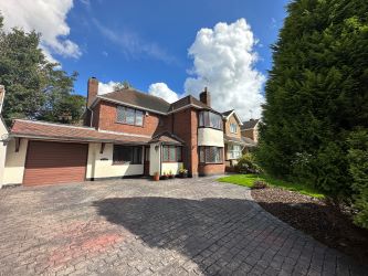 3 bedroom detached house in Walsall