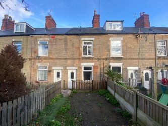 3 bedroom mid terraced house in Mansfield, Notts.