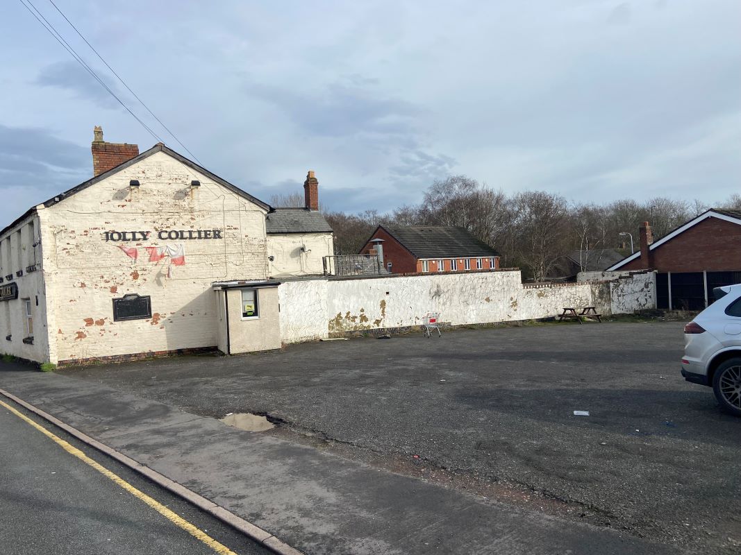 Freehold public house in Cannock Property auctions Bond Wolfe