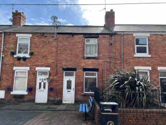 3 bedroom mid terraced house in County Durham