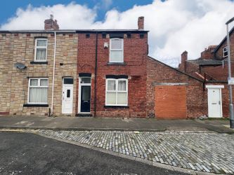 2 bedroom end terraced house in Hartlepool